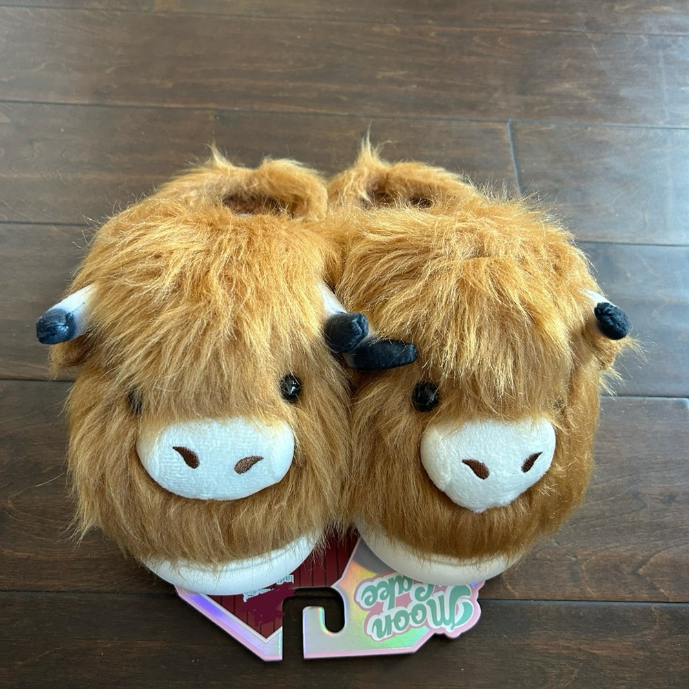 Moon Cake Womens Faux Fur Memory Foam Slippers New Cow